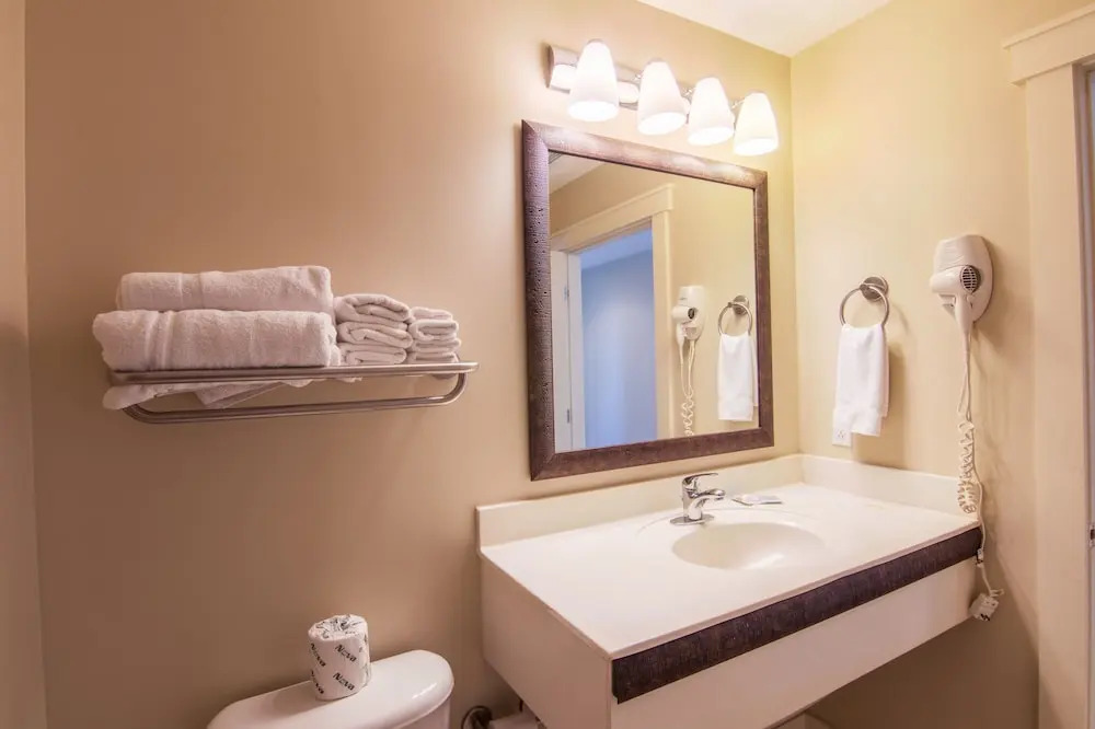 Origin at Seahaven 1135 - 2 Br Condo