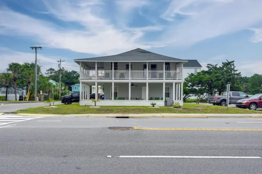 Walk to Shore: Home w/ Deck in North Myrtle Beach