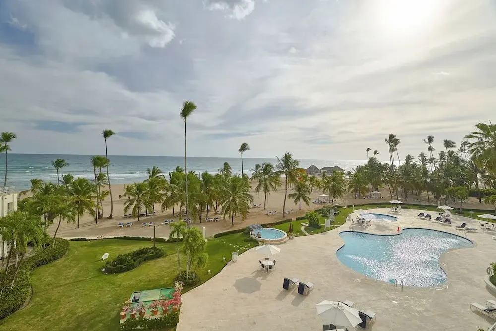 Beachfront Condo Costa del Sol Sleeps 6