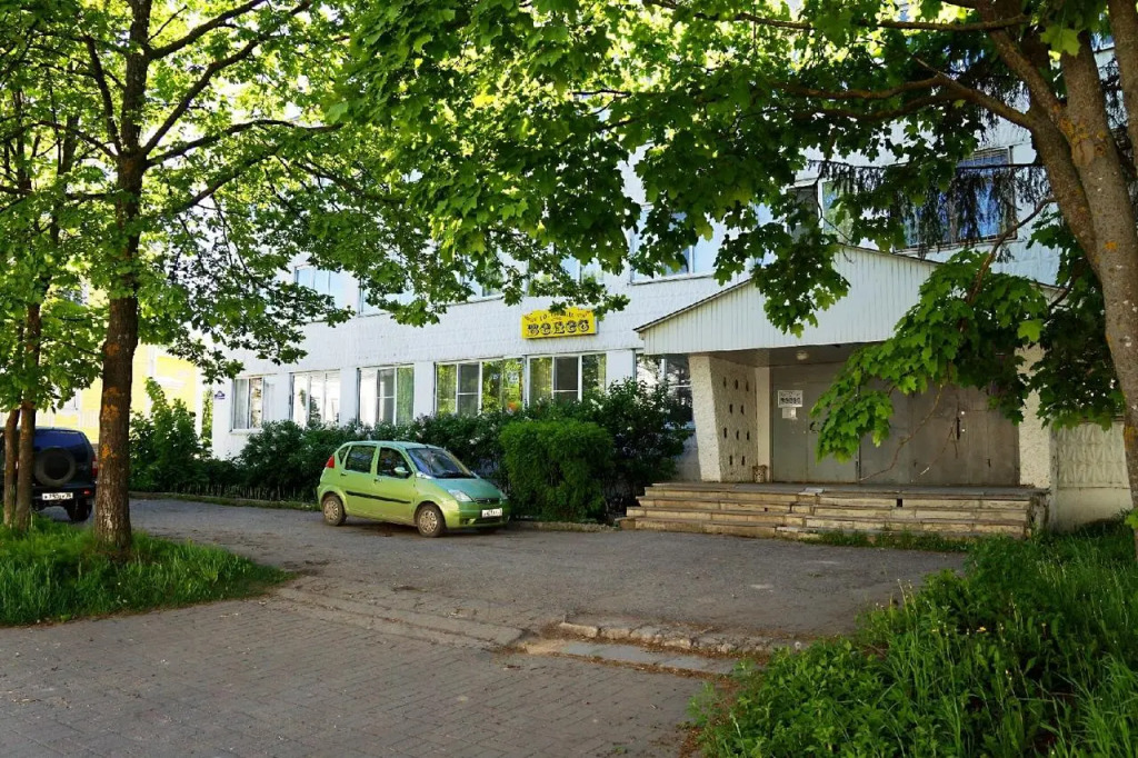 Велес