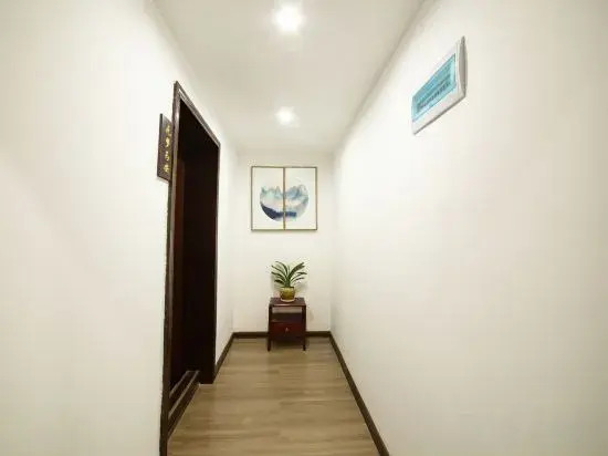 Zixuan Pavilion Riverside Inn