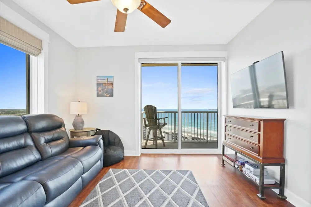 Grand Panama Tower 2 Pet Friendly Rentals by Panhandle Getaways