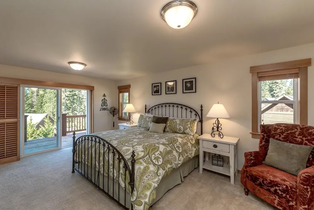 Tiger Lilly Lodge