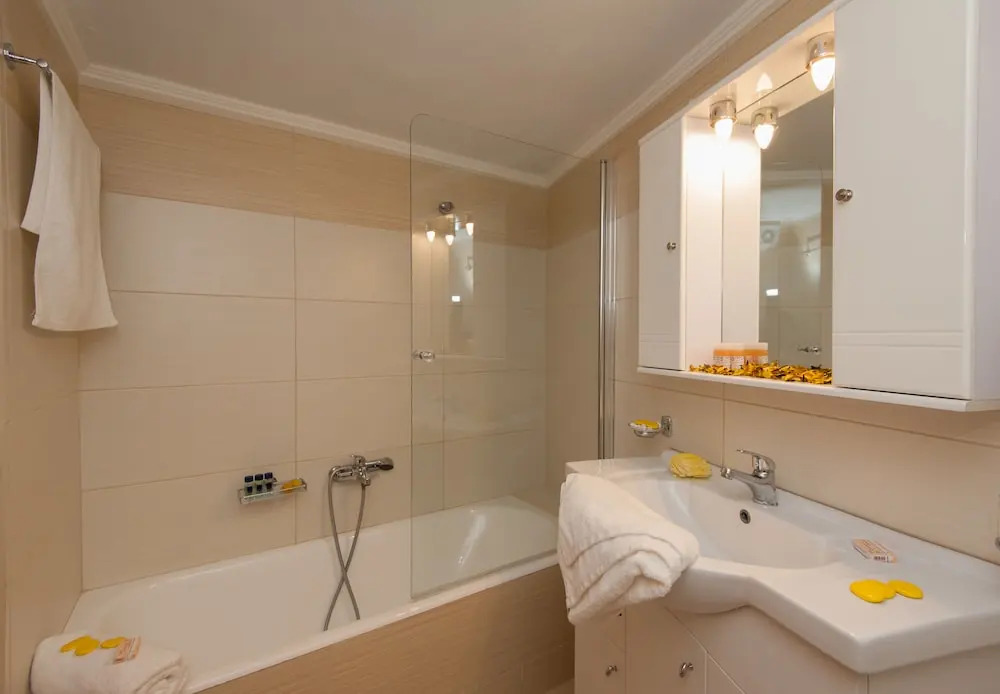 Peonia and Ortansia Villas - Few Steps from the beach