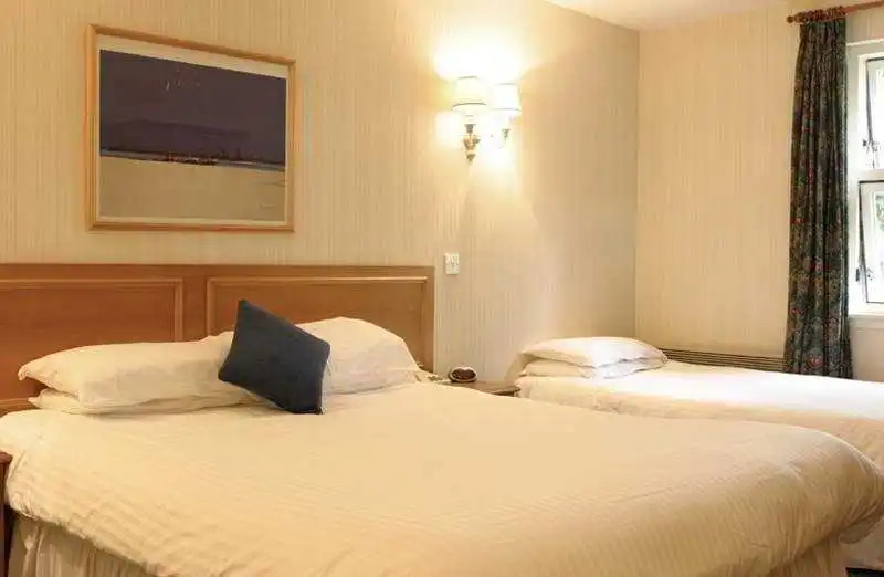 Waterwheel Inn Hotel