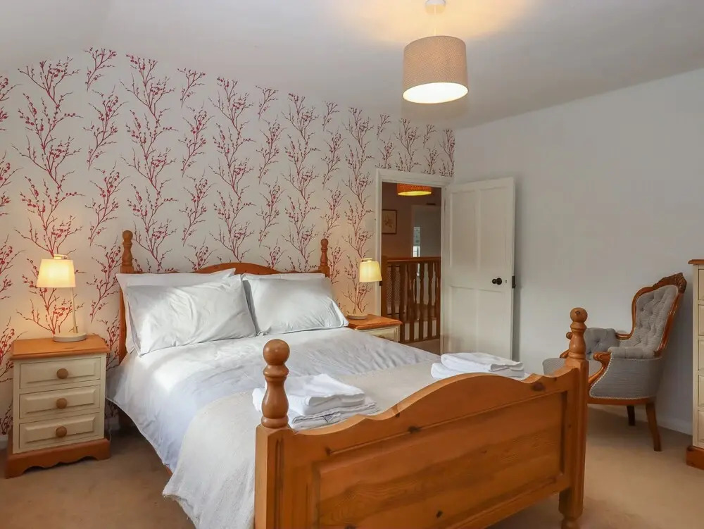 Waterland Farmhouse
