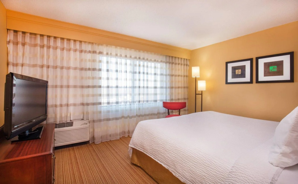 Courtyard by Marriott Hartford Manchester