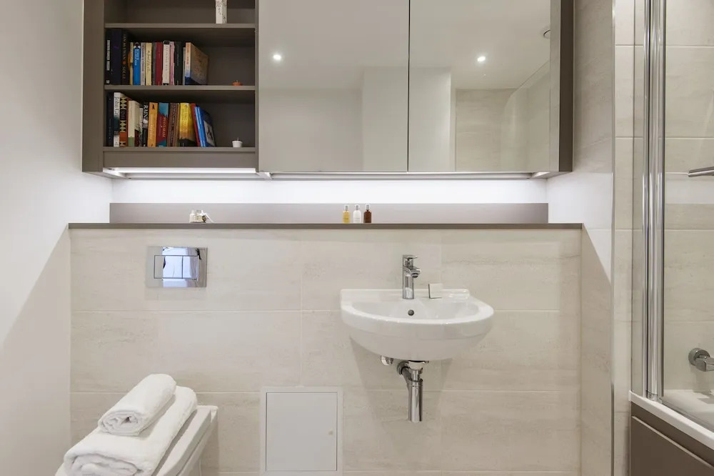 Modern Bow Home close to Victoria Park