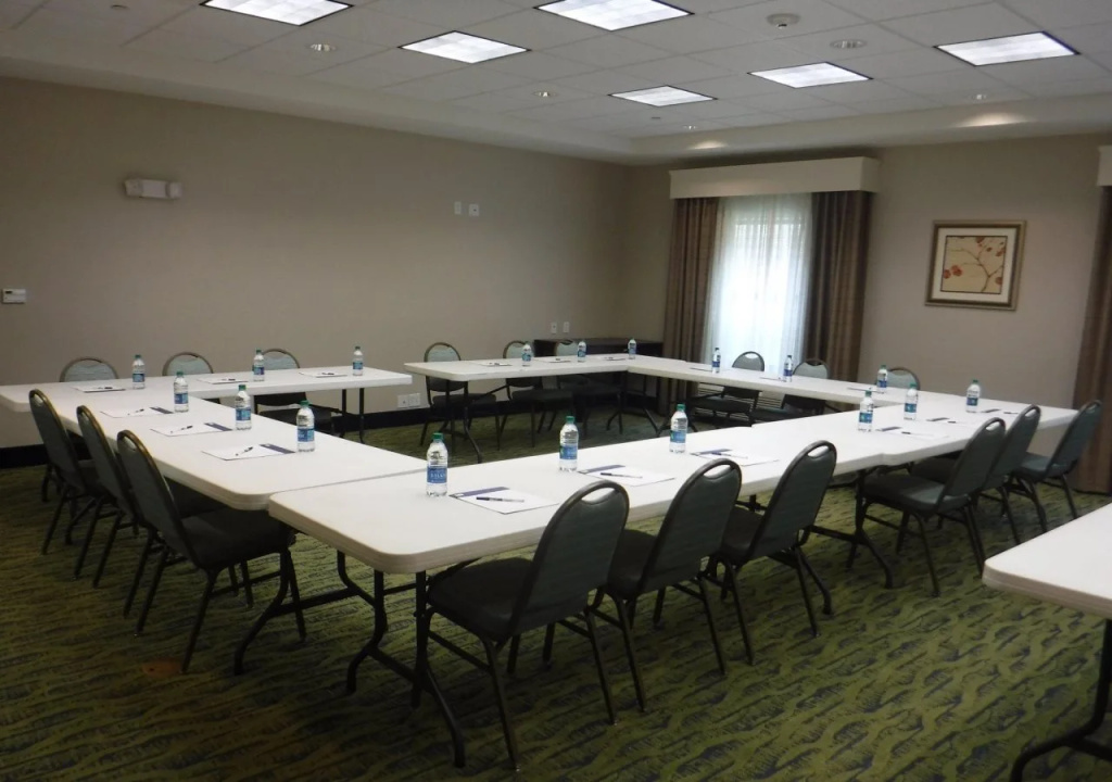 Holiday Inn Express West Jefferson by IHG