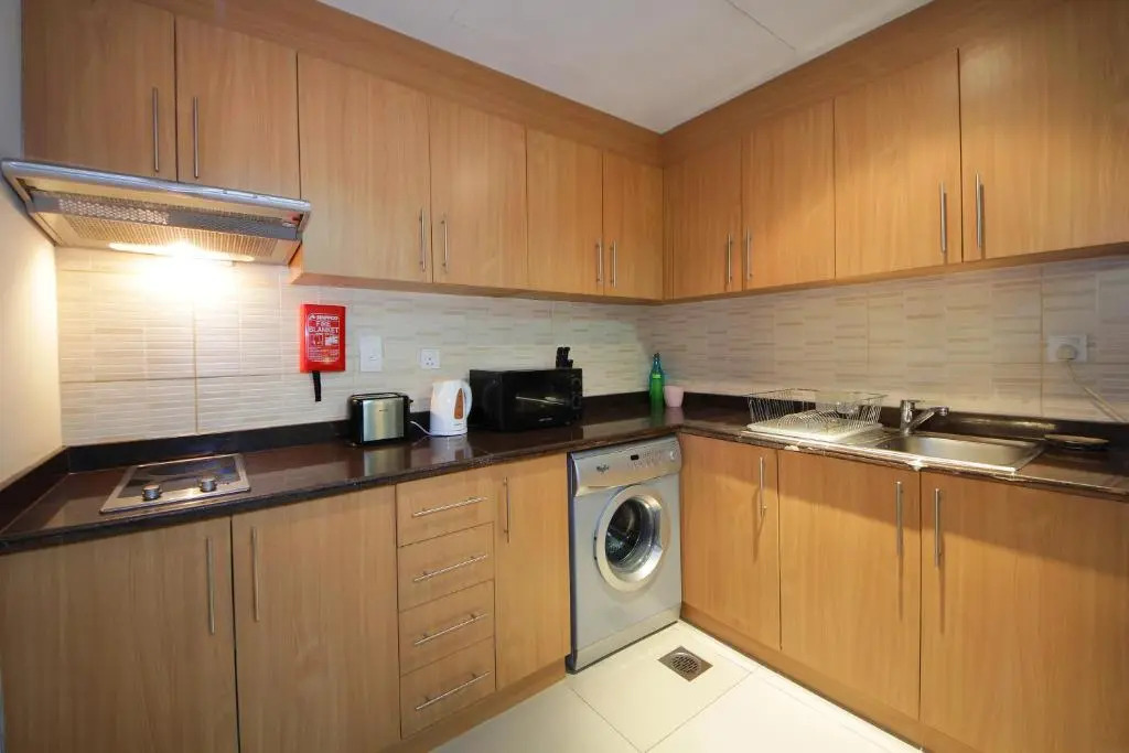 Signature Holiday Homes - Luxury Studio Apartment Al Barsha South Dubai
