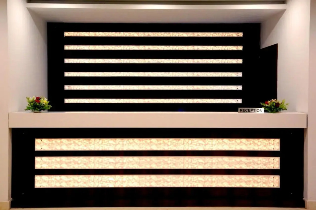 Hotel Silk City