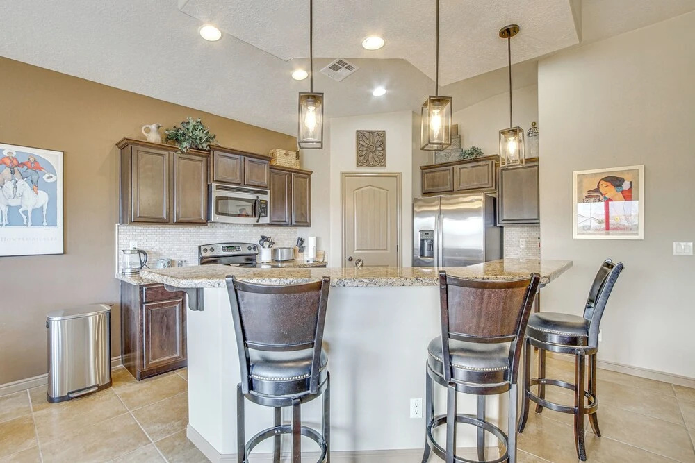 Hike, Golf & Try Your Luck! Mtn-view Mesquite Home