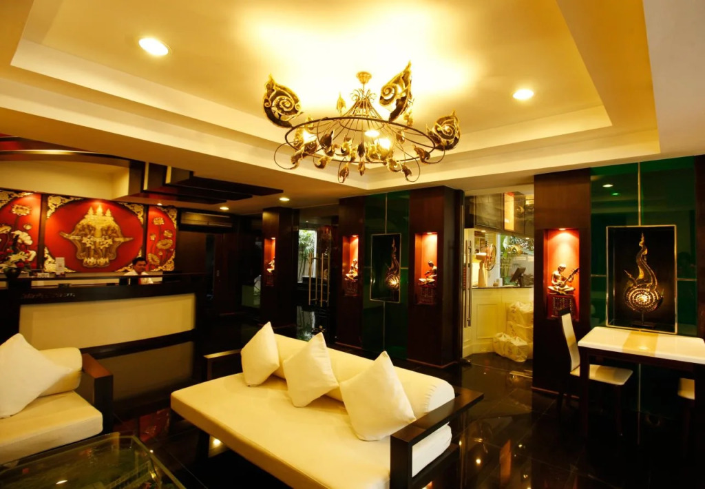 Mirth Sathorn Hotel