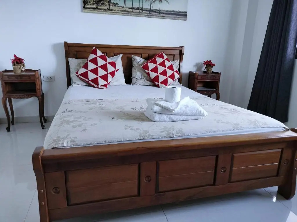 Lina Verano Guest House