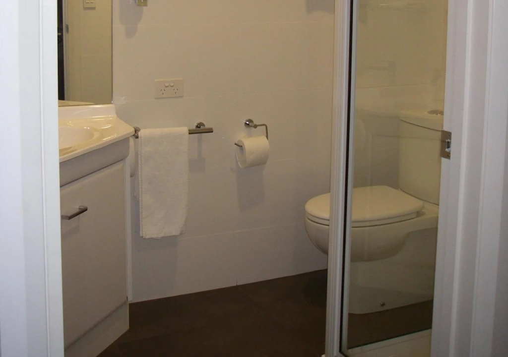 429 Apartments & Suites