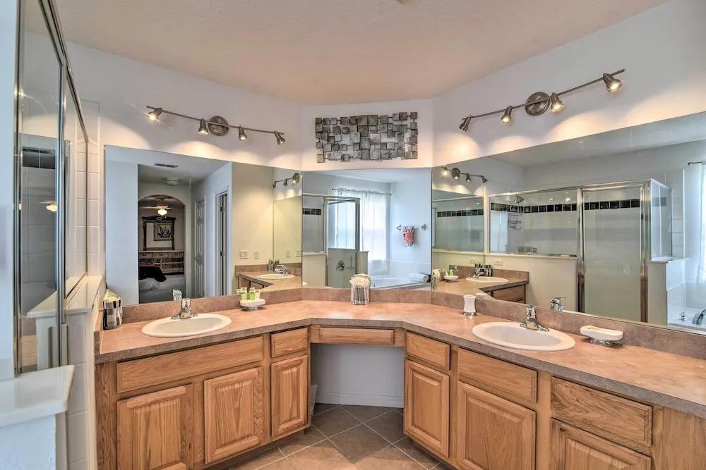 ~ 9 Mi to Disney: Family Home w/ Private Pool!