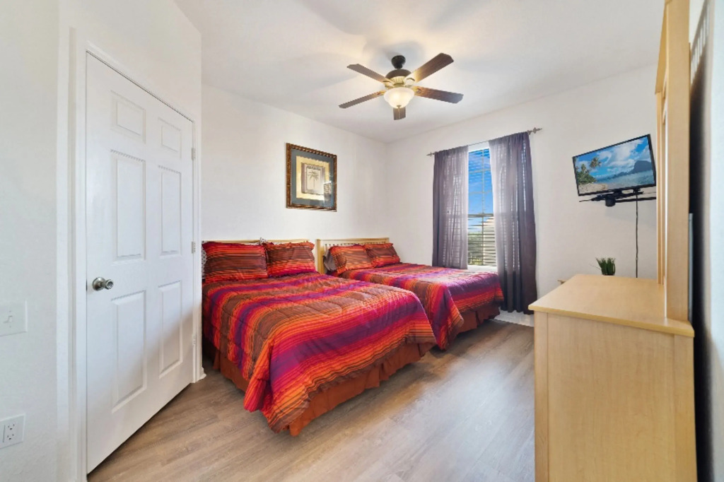 10 Min. To Disney - Gated Resort With Large Heated, Four Corners