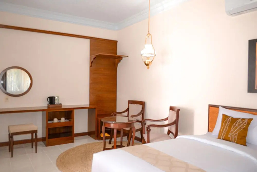 Royal Brongto Hotel