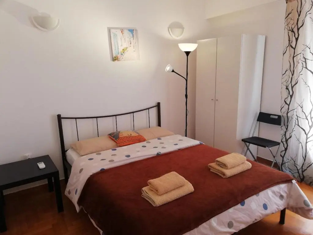 Sfiggos 54 Guest House
