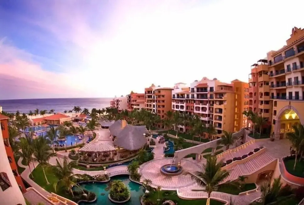 Beach resort suite