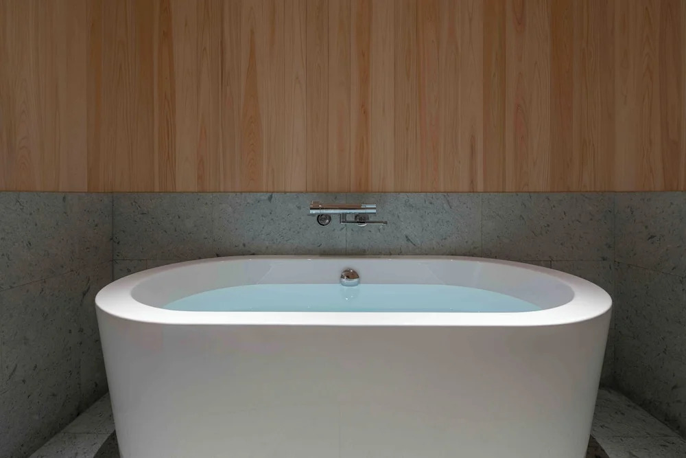 KUTSUROGI SAUNA and STAY