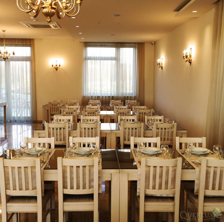 Hotel Quercus