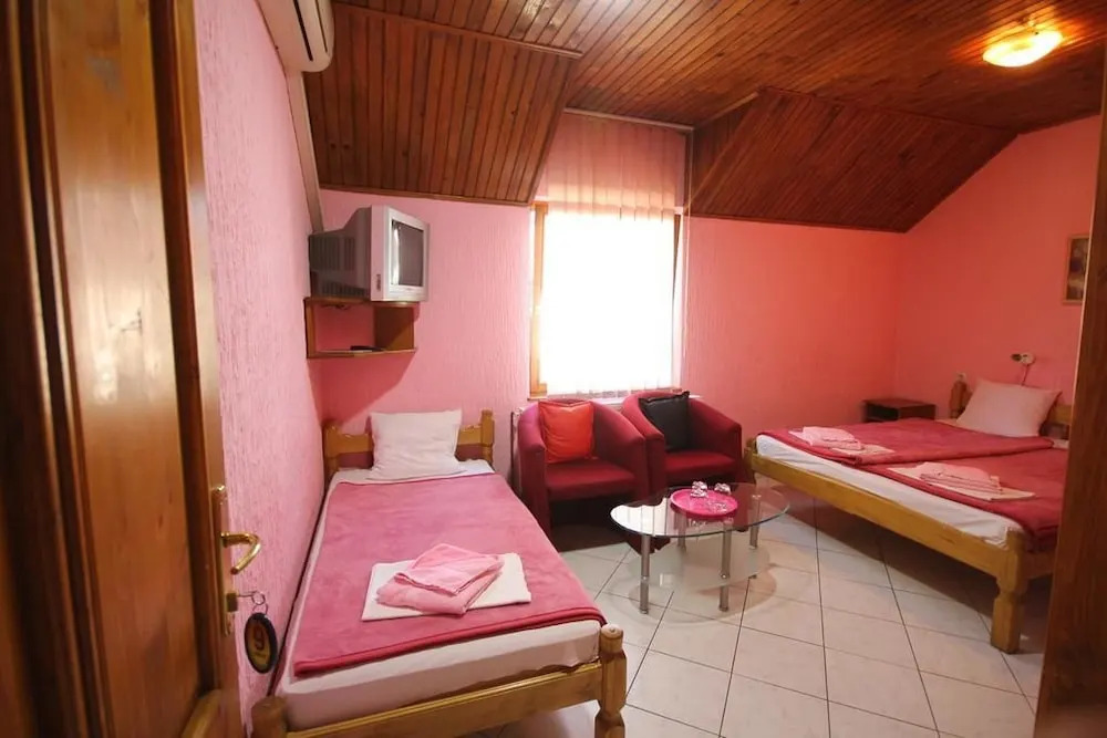 Guest House Vila Alexandar