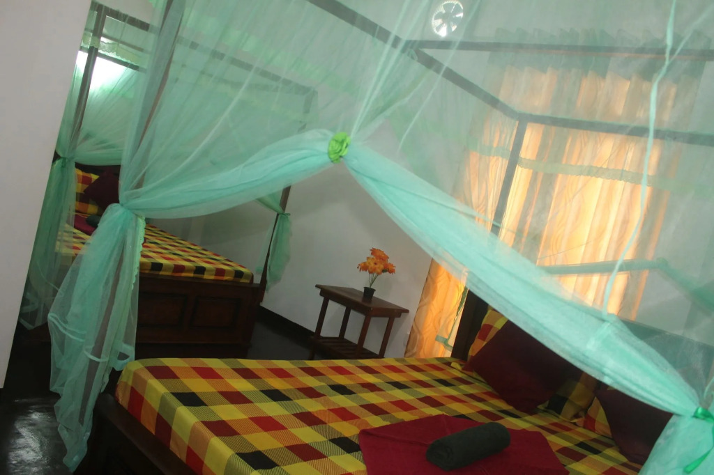 Village Star Rest-Mirissa