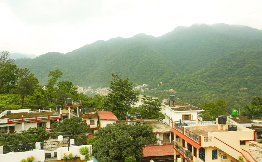 Hotel Samriddhi Retreat By OYO Rooms