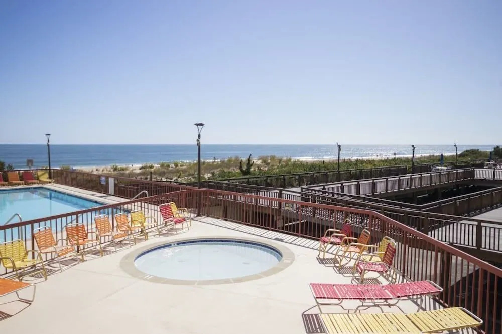 Rainbow 709 - 1 Br Condo