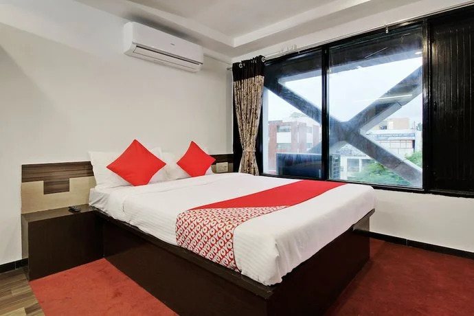 Sea View House