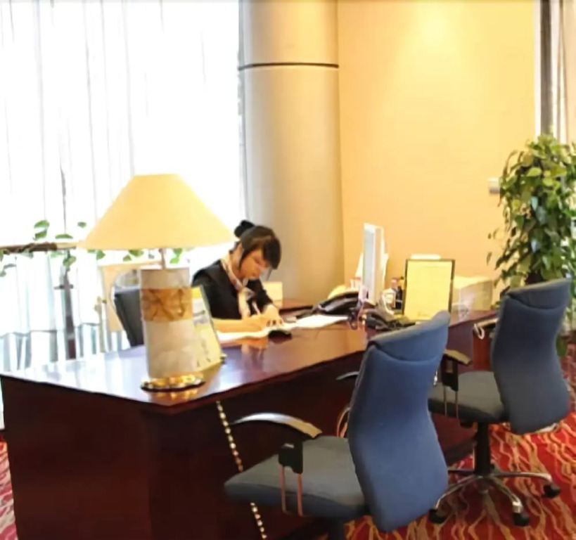 Hangzhou LongHill Hotel