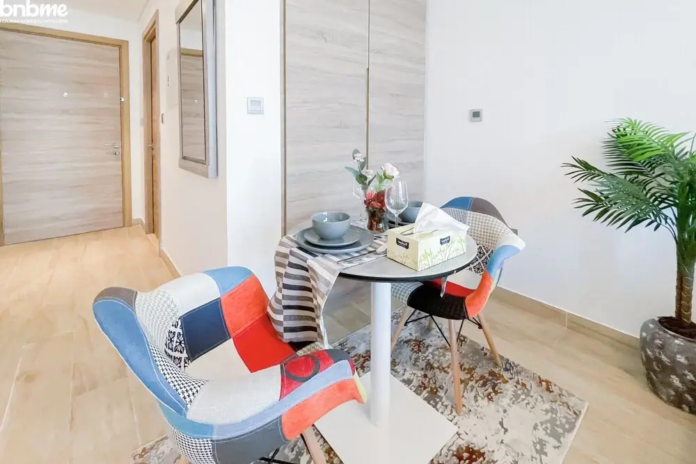 Beach View 2BR Ultra-luxurious Apt- 1504