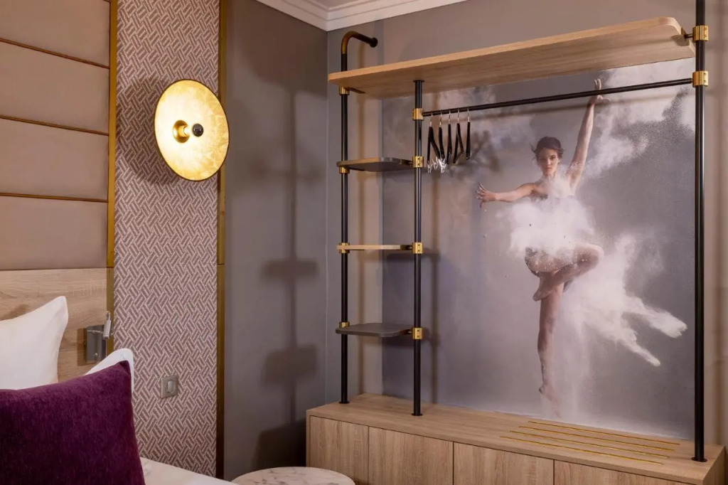 Hôtel Nude Paris - Color Vision