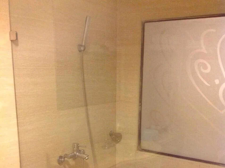 Chih Feng Hotel