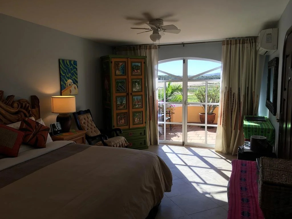El Sol La Vida Beach Front Resort