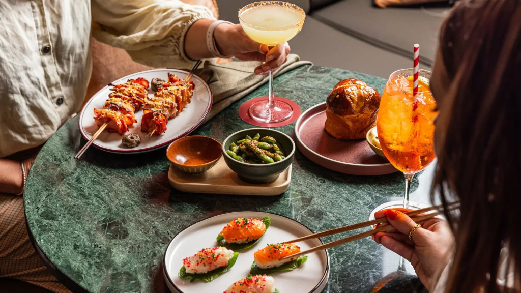 Hotel Indigo Sydney Potts Point by IHG