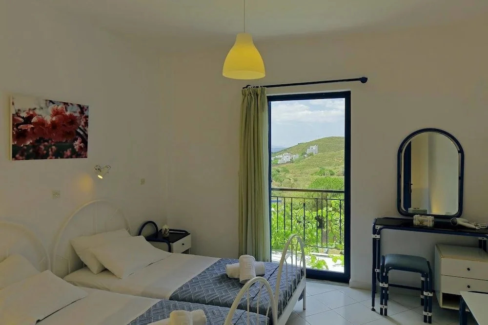 Spanos Apartments - Andros