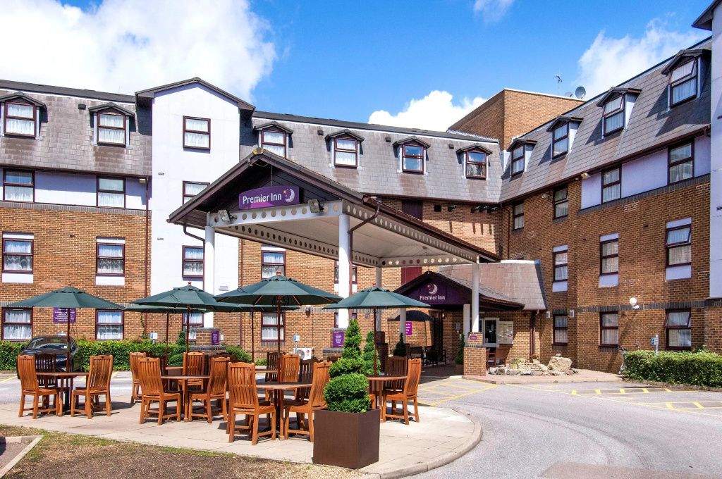 Premier Inn London Gatwick Airport A23