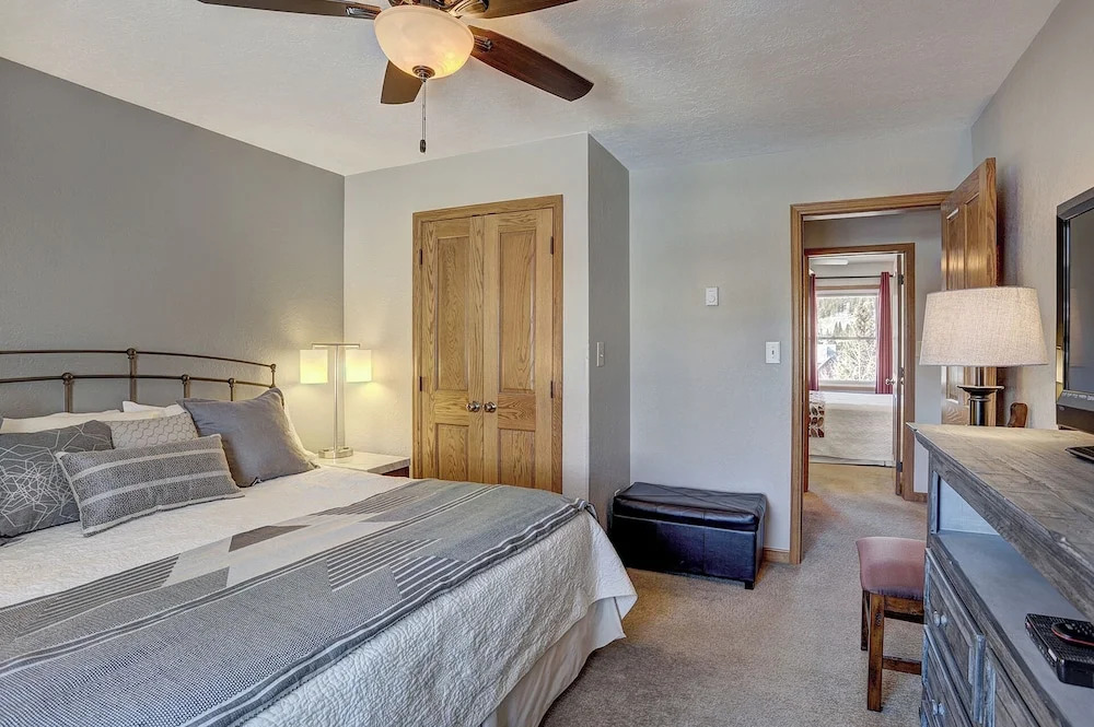 Wellington #3 (Townhome with Private Hot Tub)