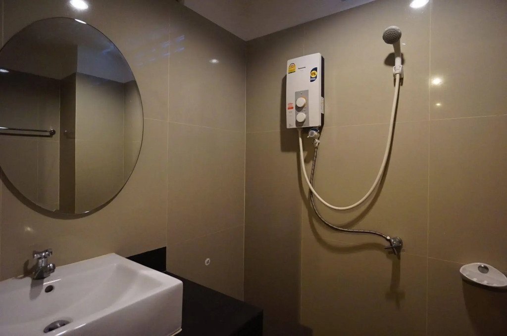 Phuthara Hostel