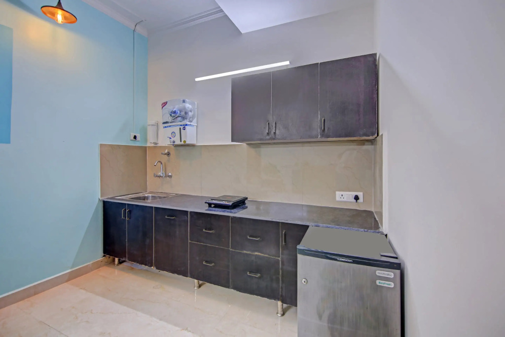 OYO Townhouse Saket Residency 1 Delhi