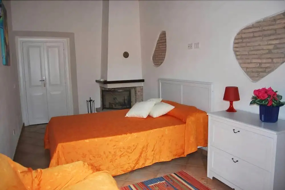 Rome Center Trastevere with WiFi and Netflix