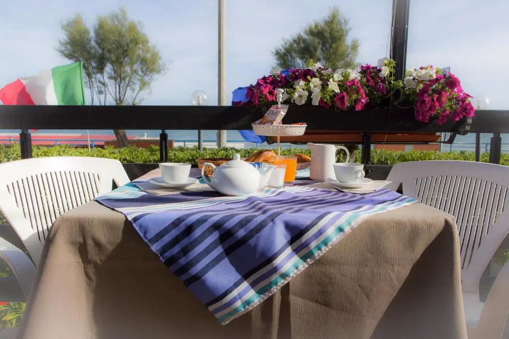 Piccolo Hotel
