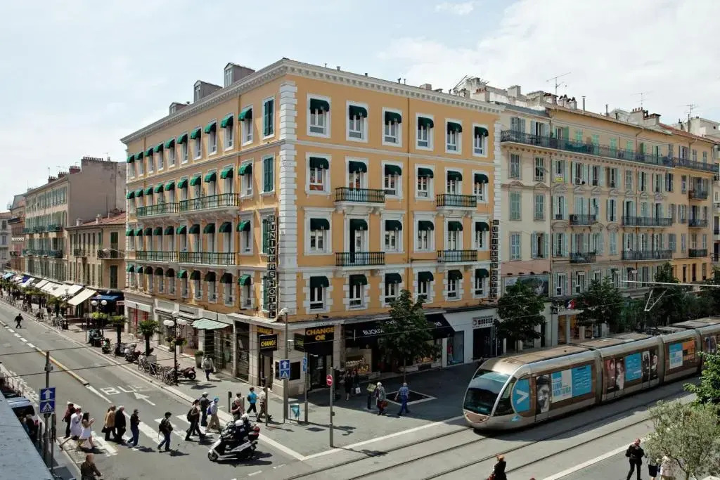 Hôtel Univers