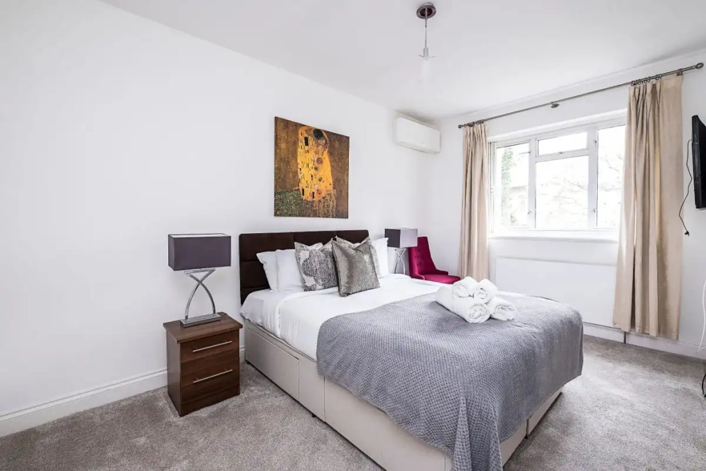 The Porchester Gardens - Modern & Bright 4bdr With Garden and Parking