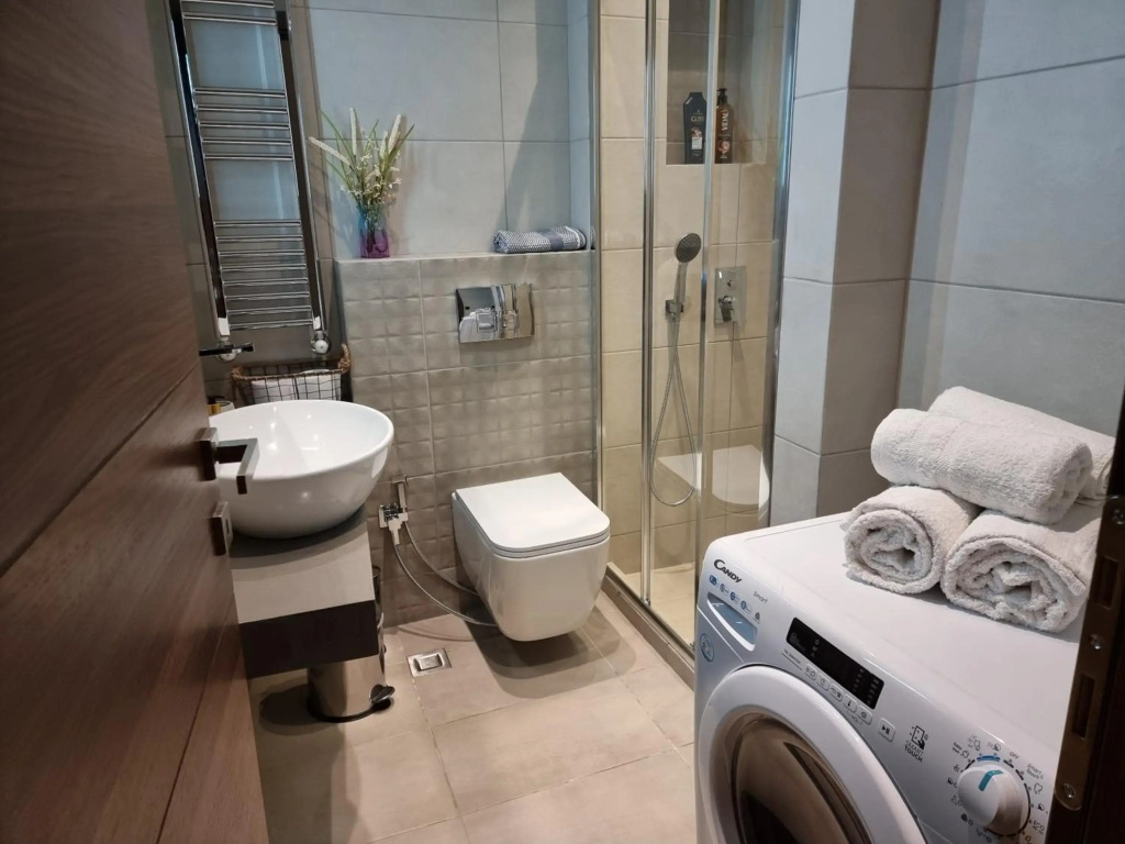 Iris City Center Premium Studio