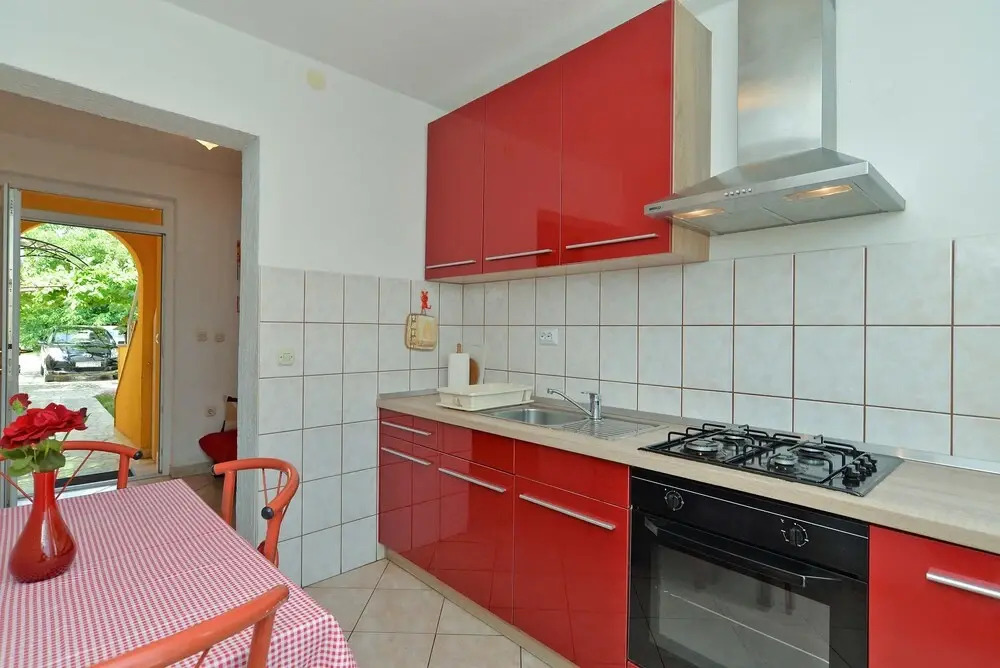 Apartment 436