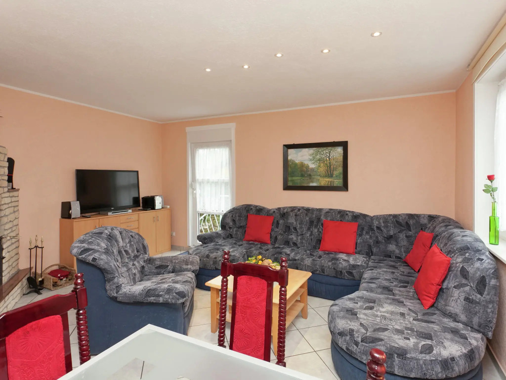 Ferienhaus mit Wellnessbereich in Elend