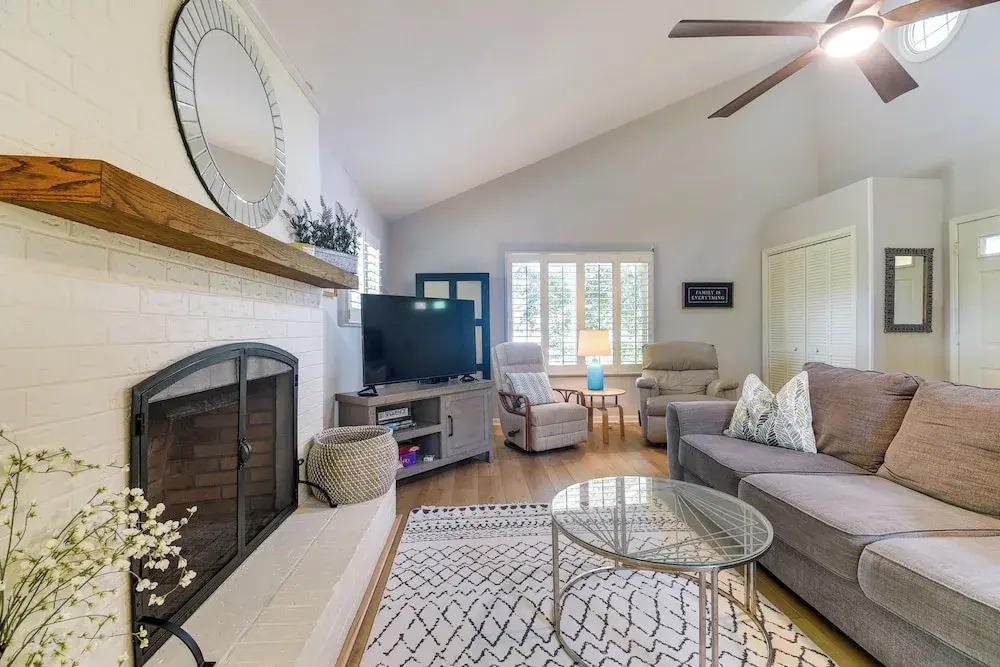 Walk to North Myrtle Beach: Family-friendly Home!